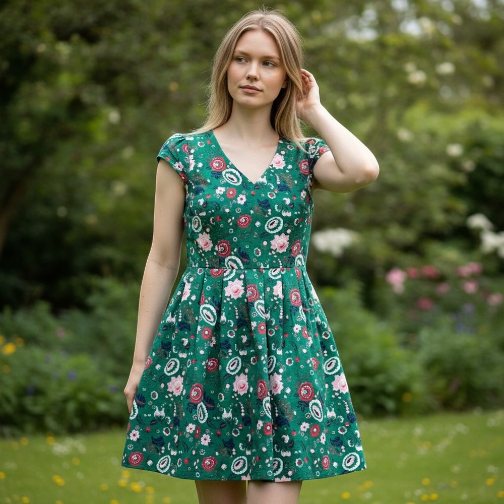 ModCloth Green Floral Paisley Cap Sleeve Fit and Flare Dress 1X MCD1086A